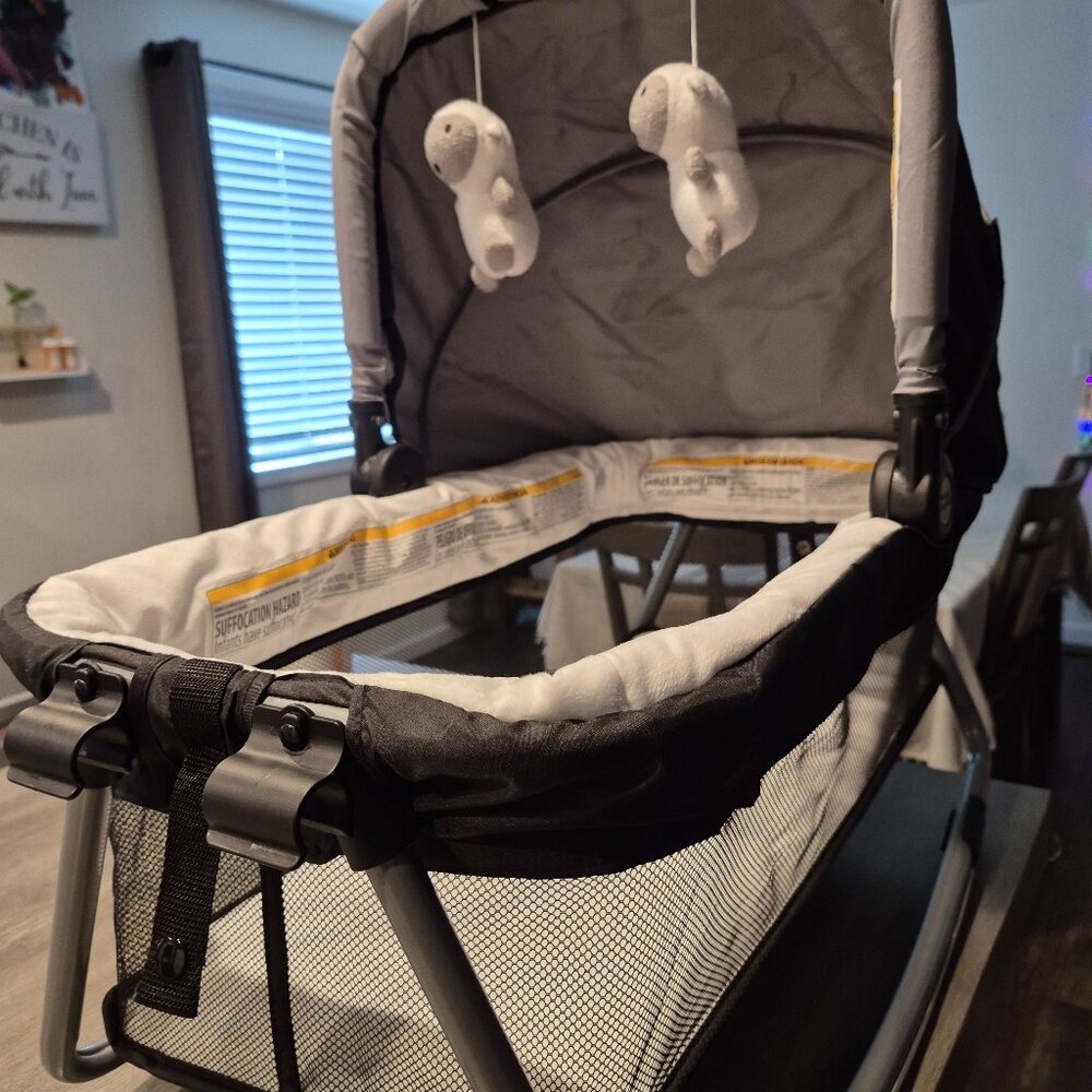 Rock-A-Bye Bassinet